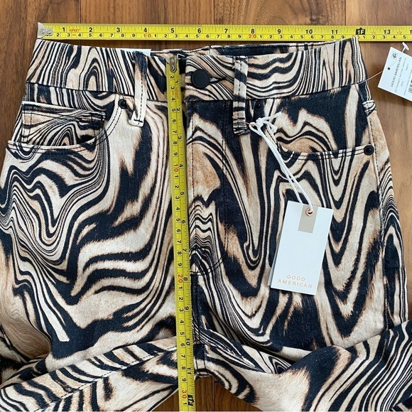 Good American Good Classic Print High Waist
Ankle Crop Jeans Natural Swirl 24 - Picture 15 of 16
